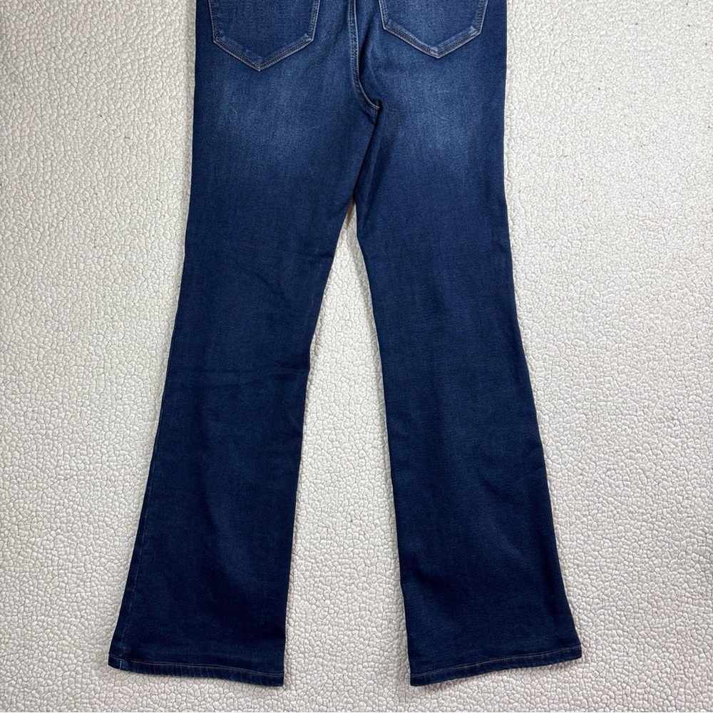 Nicole Miller NY SOHO High Rise Bootcut Women Size 8 Stretch Dark Wash Blue Jean - Picture 15 of 15